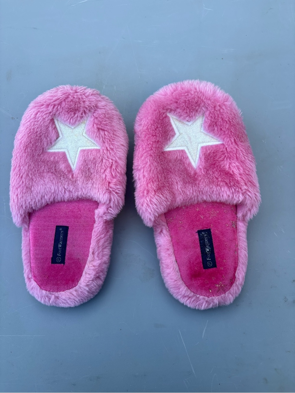 Pink Star Fuzzy Kids Slippers - Cozy Indoor Slides